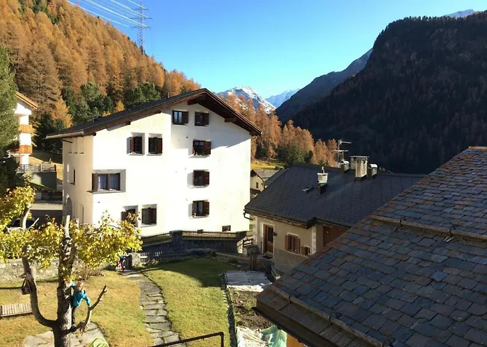 Daire Chesa Madragena By Interhome Pontresina